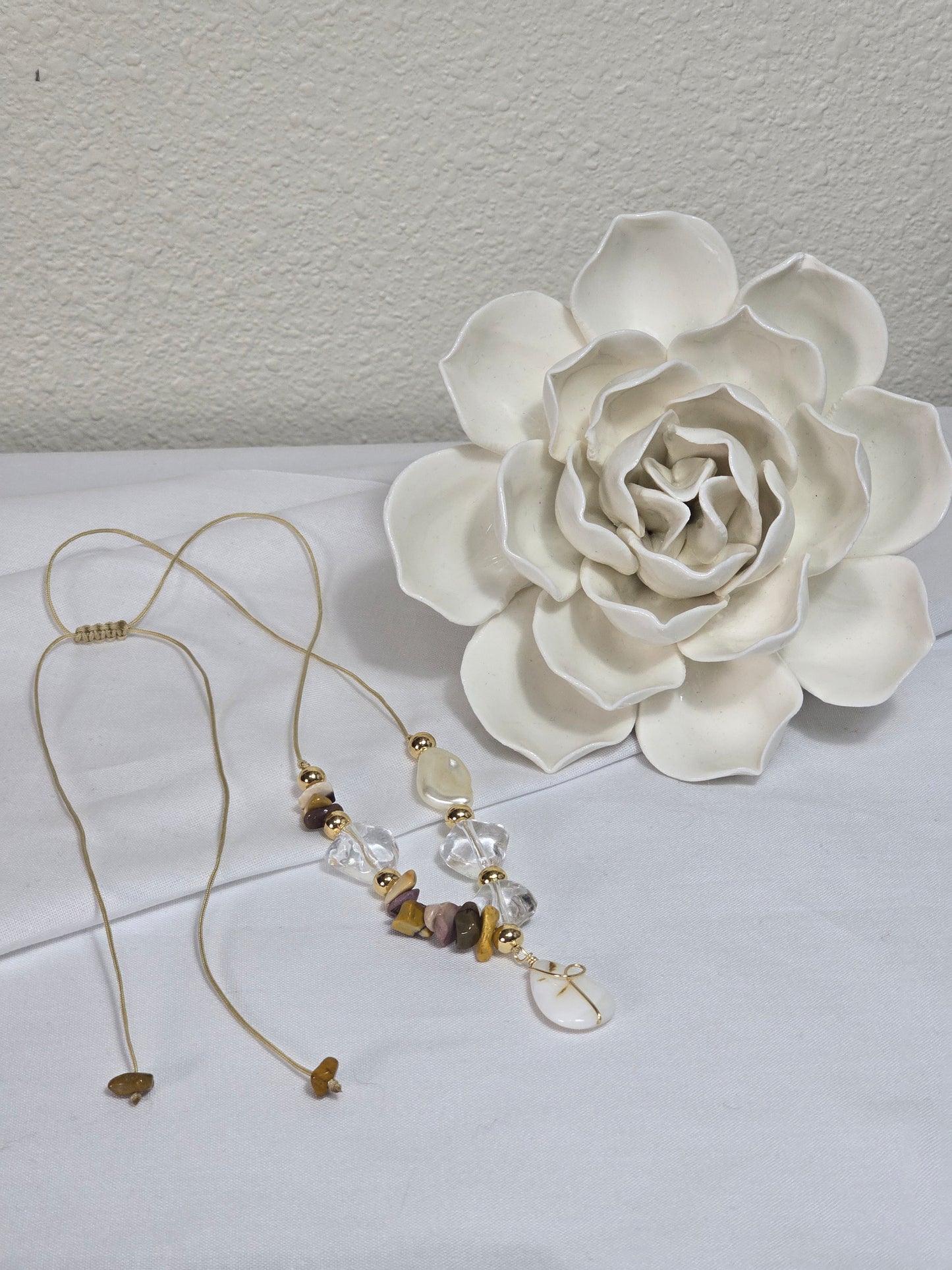 ROOTS OF LOVE NECKLACE