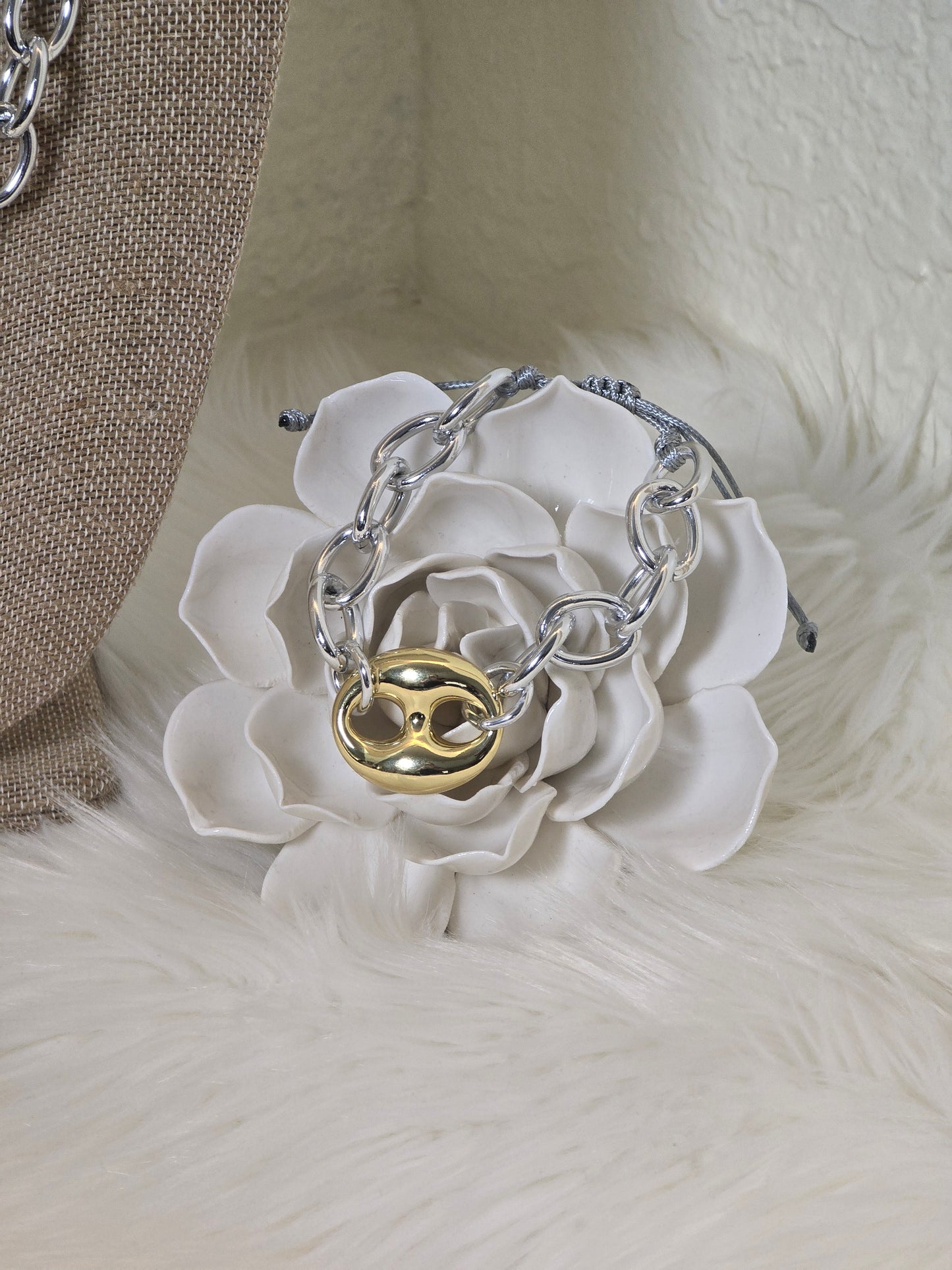 GOLD GLOW CHAIN SET