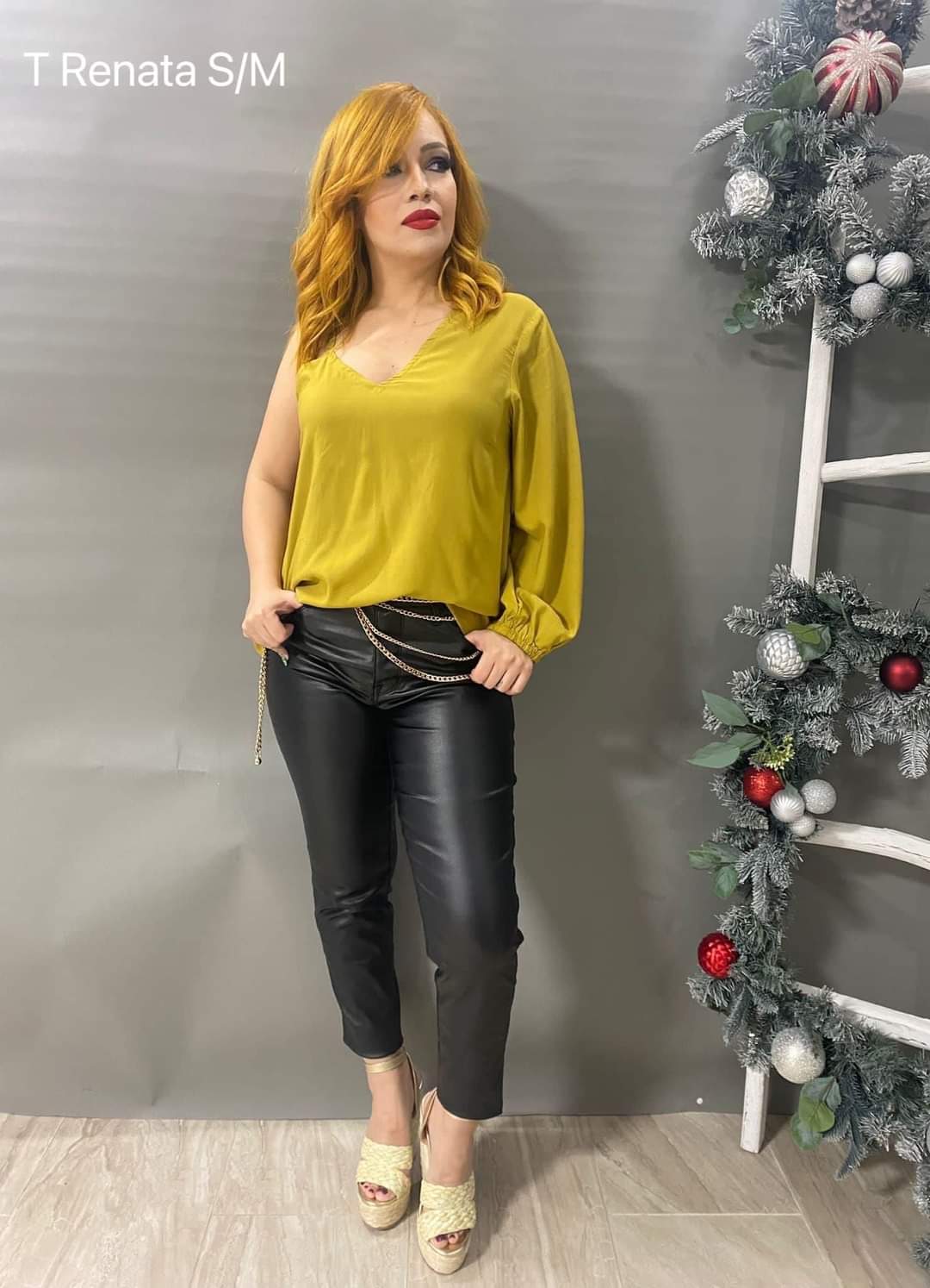 RENATA TOP- ONE LONG SLEEVE TOP
