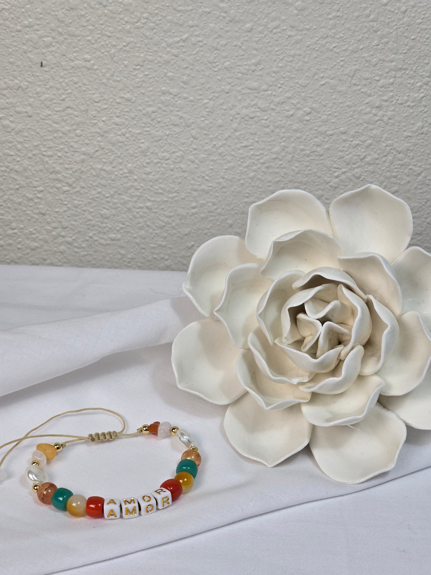 MEANINGFUL WORDS BRACELET (ABUELO, PAPA, FE ETC.)