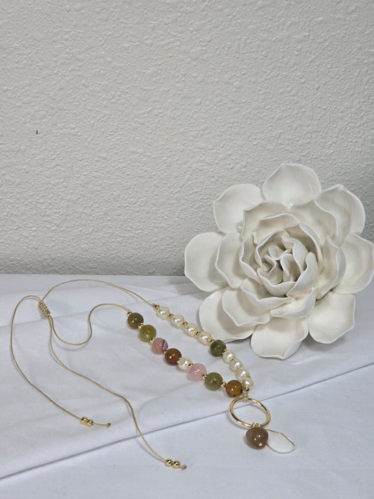 GOLDEN WHISPER NECKLACE