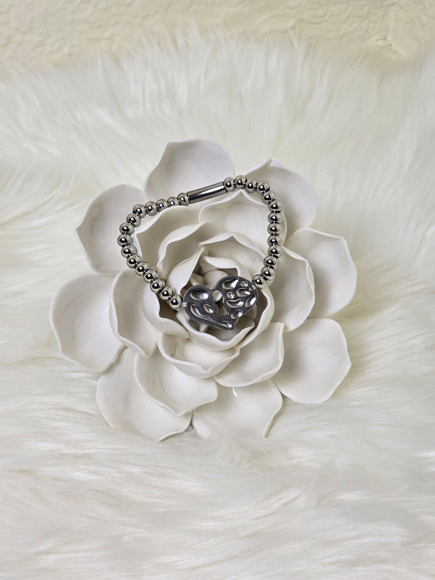 AMARA HEART BRACELET