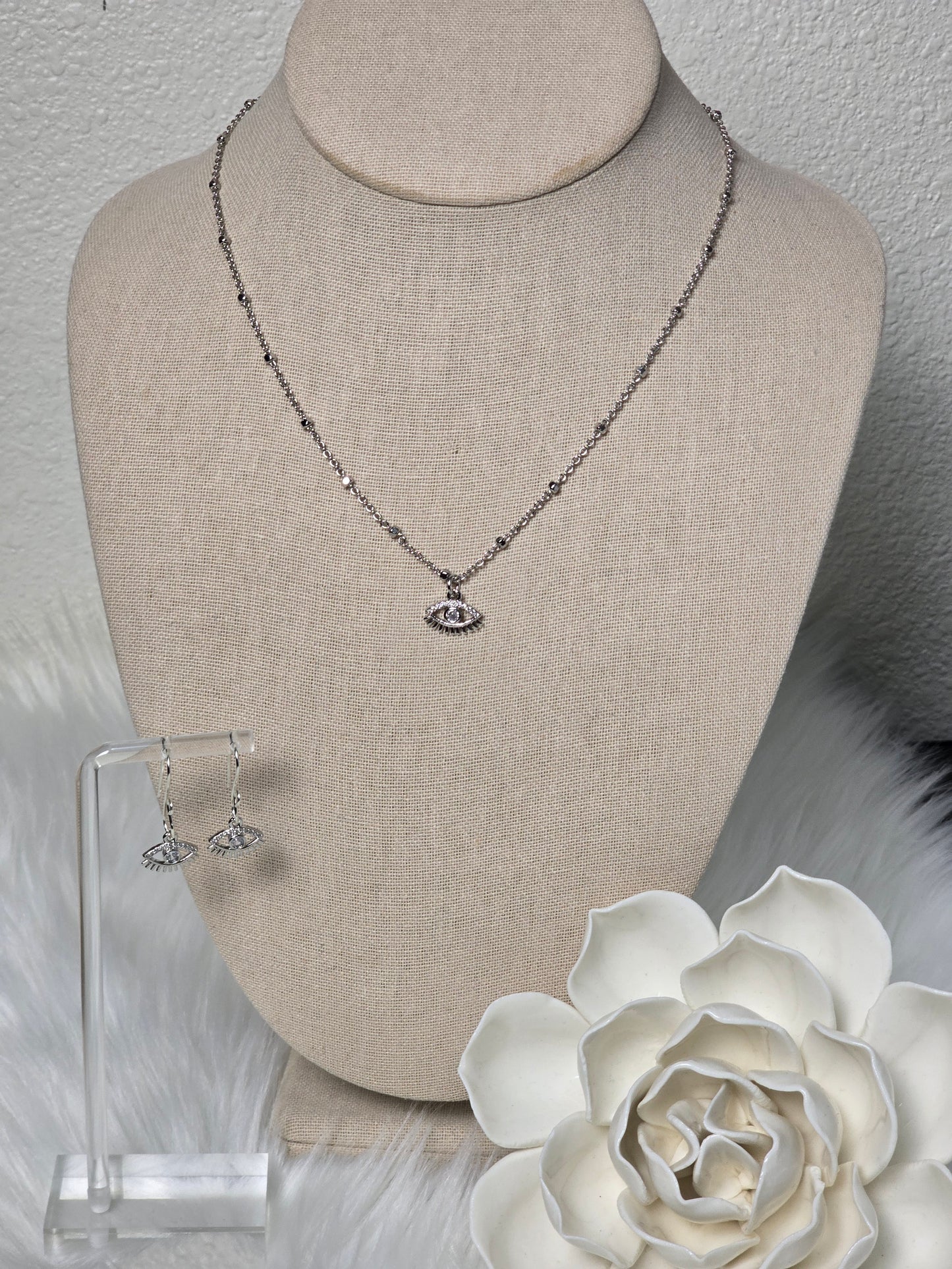 SILVER GAZE JEWELRY SET